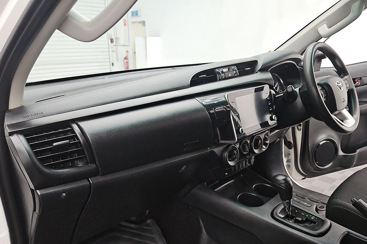 2022 Toyota Hilux SR GUN126R 4X4