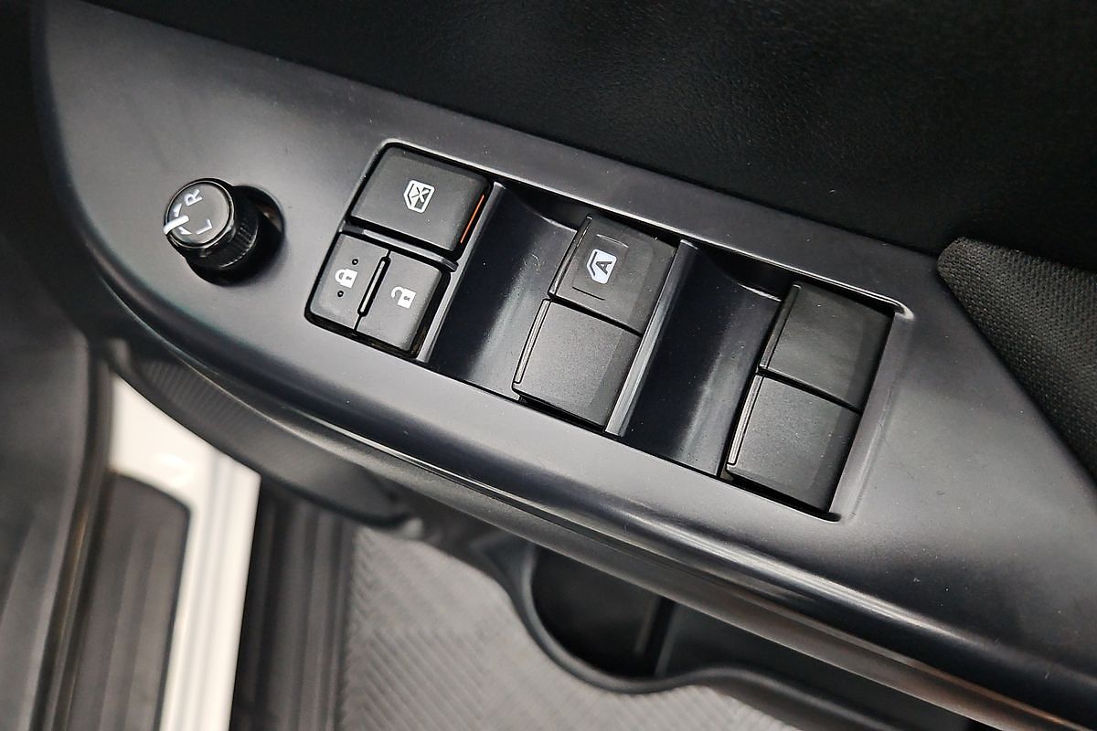 2022 Toyota Hilux SR GUN126R 4X4