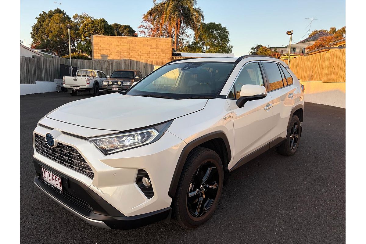 2020 Toyota RAV4 Cruiser AXAH54R