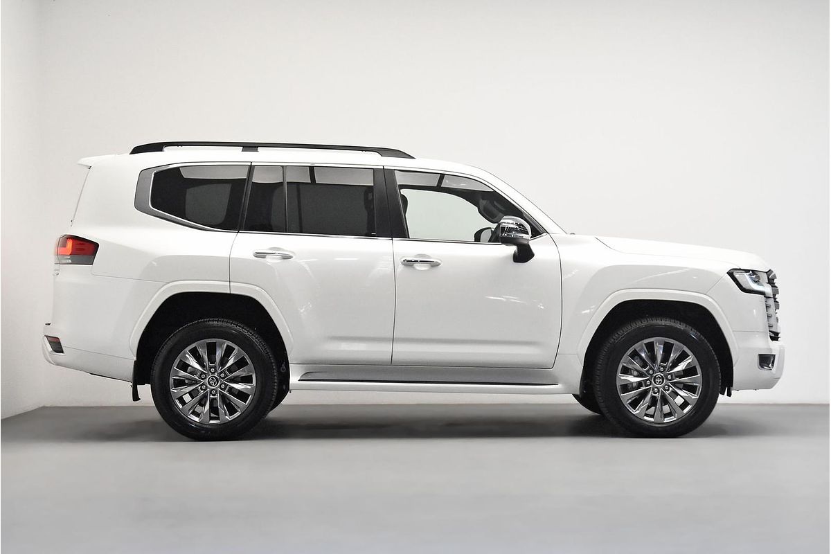 SOLD 2025 Toyota Landcruiser Sahara ZX | Used SUV | Stock #U009412