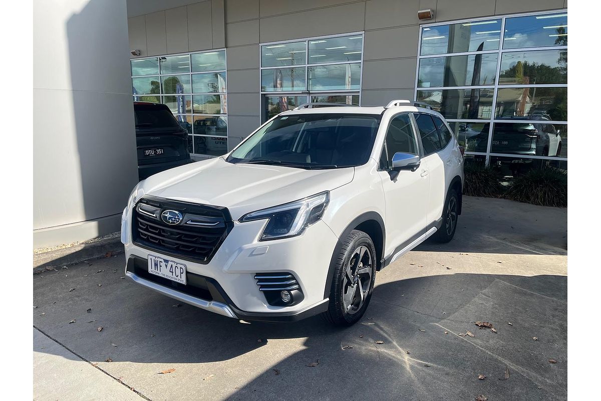 2022 Subaru Forester 2.5i-S S5