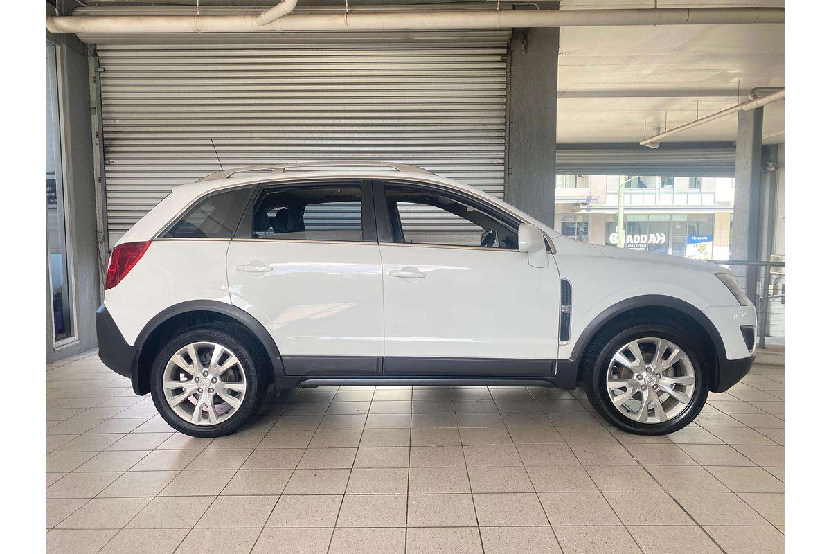 CAPTIVA CG MY13 5 LTZ (FWD) 2.4L 4Cyl MULTI POINT F/INJ 6 SP AUTOMATIC 4D WAGON 