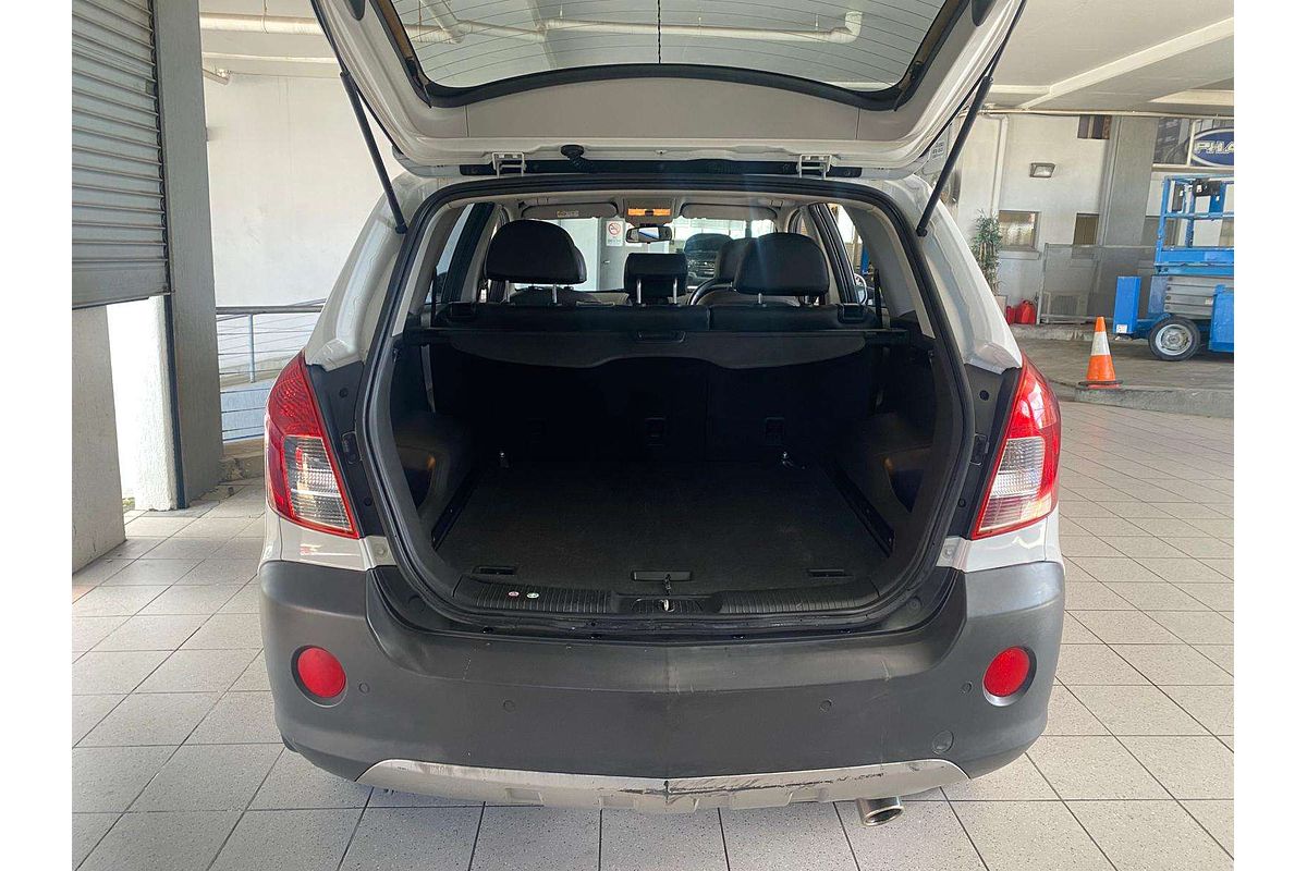 CAPTIVA CG MY13 5 LTZ (FWD) 2.4L 4Cyl MULTI POINT F/INJ 6 SP AUTOMATIC 4D WAGON 