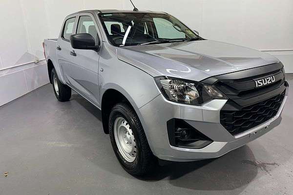 2026 Isuzu D-MAX SX High Ride Rear Wheel Drive