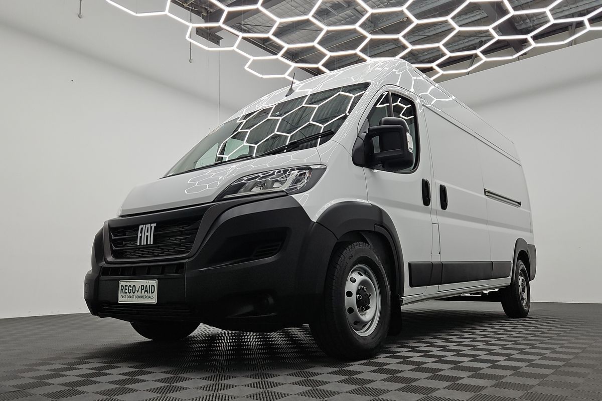 2025 Fiat Ducato Series 9 LWB Mid Roof
