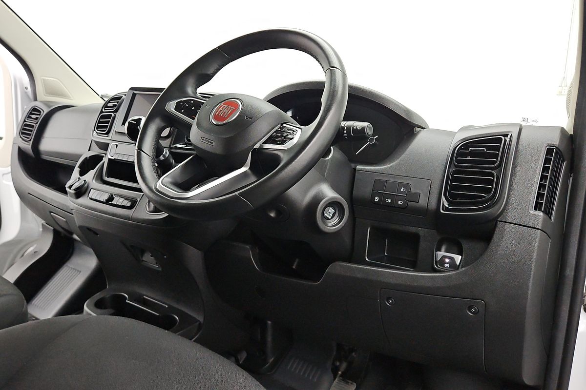 2025 Fiat Ducato Series 9 LWB Mid Roof