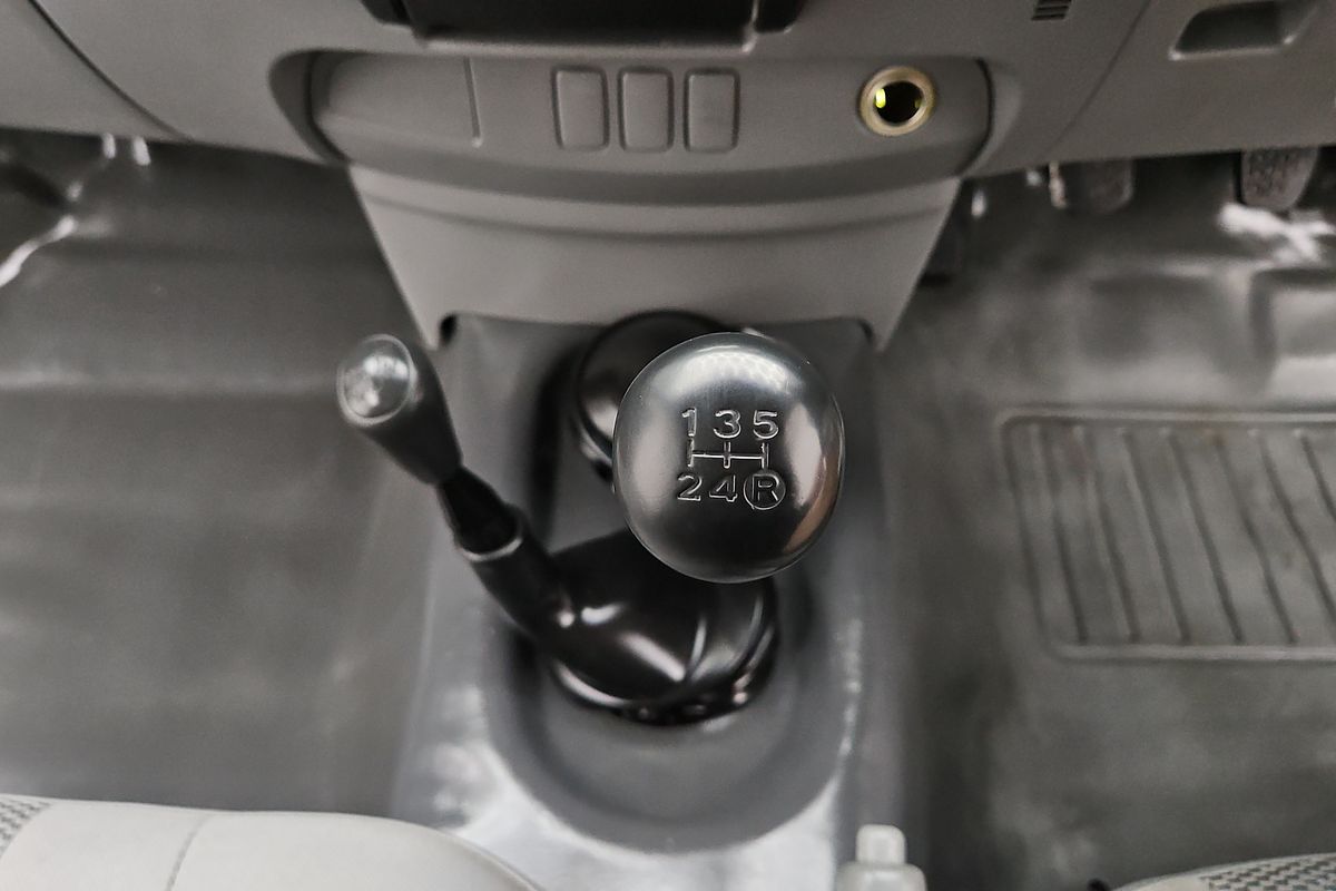2008 Toyota Hilux SR KUN26R 4X4