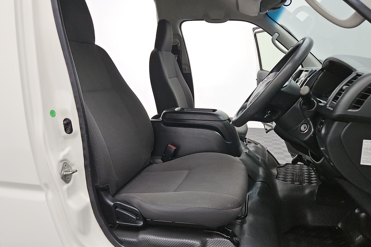 2014 Toyota Hiace Commuter KDH223R ELWB High Roof