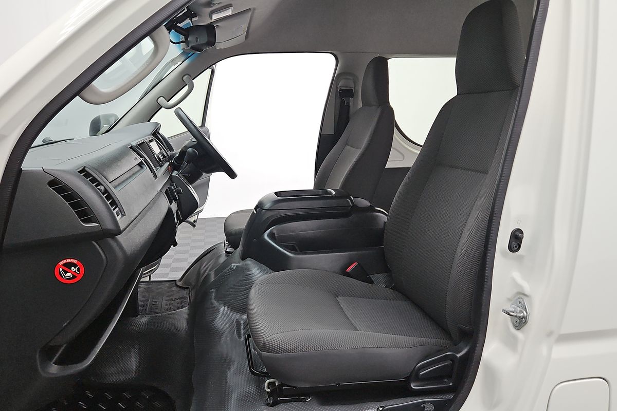 2014 Toyota Hiace Commuter KDH223R ELWB High Roof