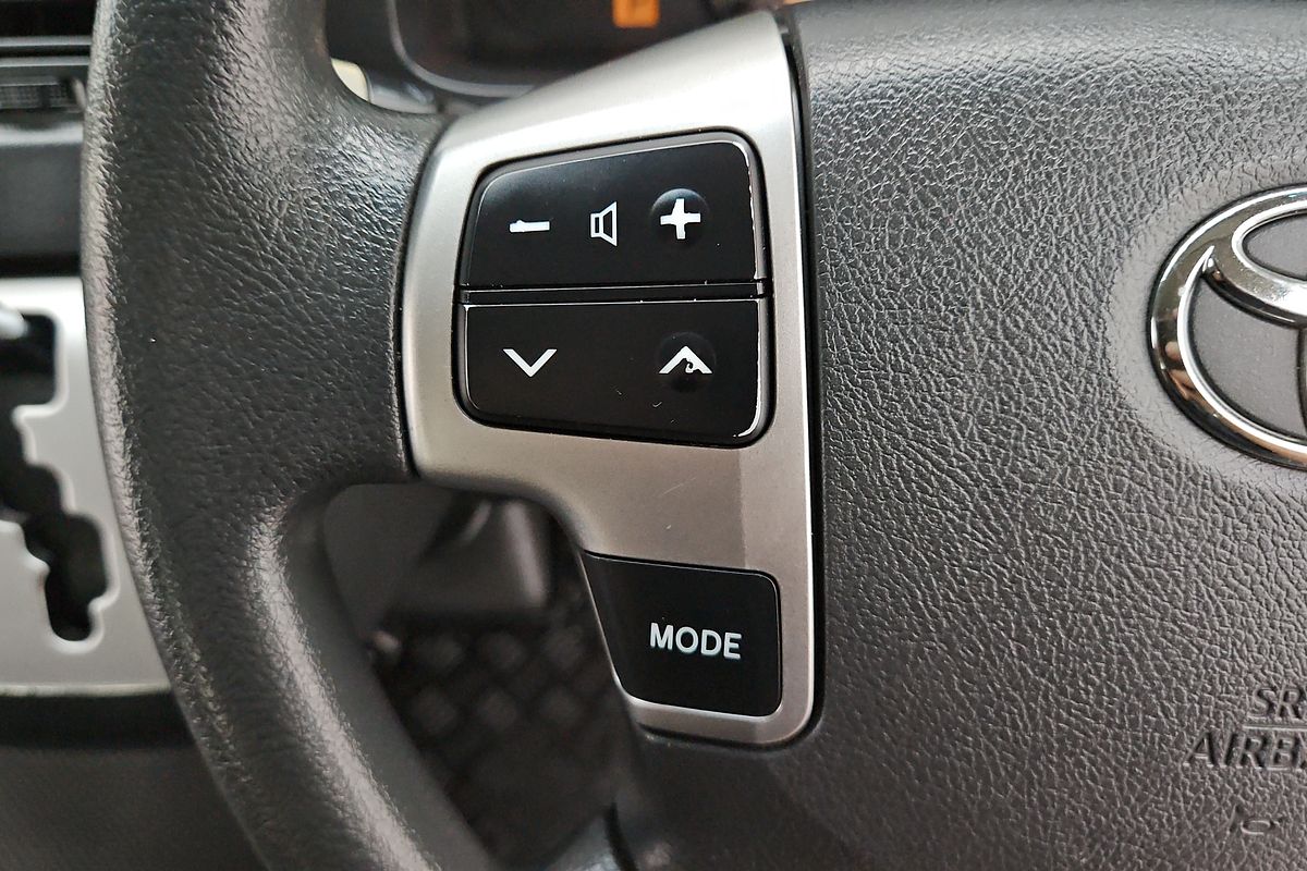 2014 Toyota Hiace Commuter KDH223R ELWB High Roof