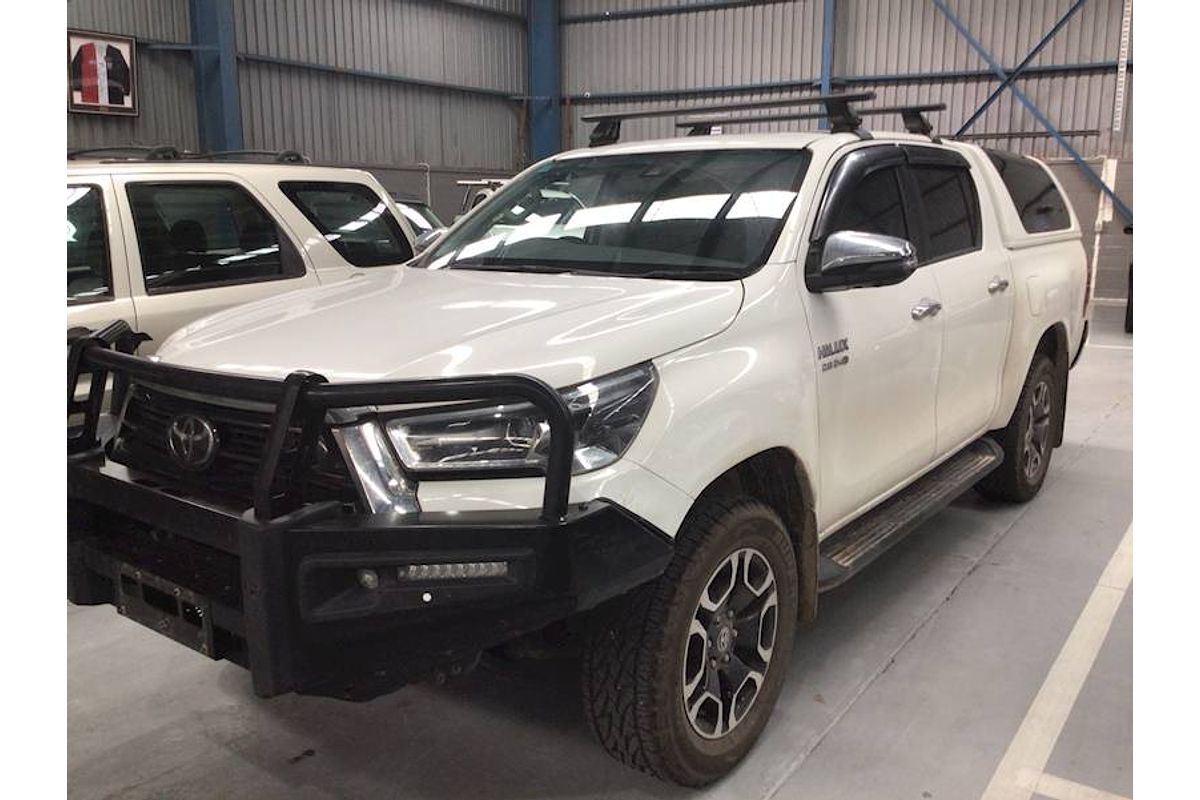 2022 Toyota Hilux SR5 GUN126R 4X4