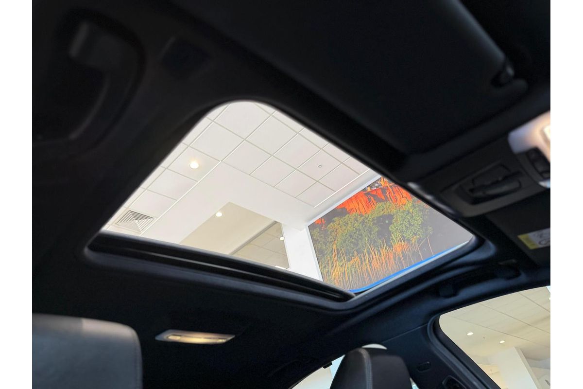 2018 BMW 3 Series 330i M Sport F30 LCI