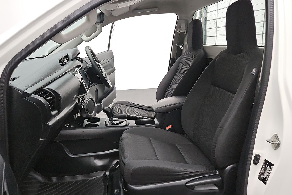 2020 Toyota Hilux SR GUN126R 4X4