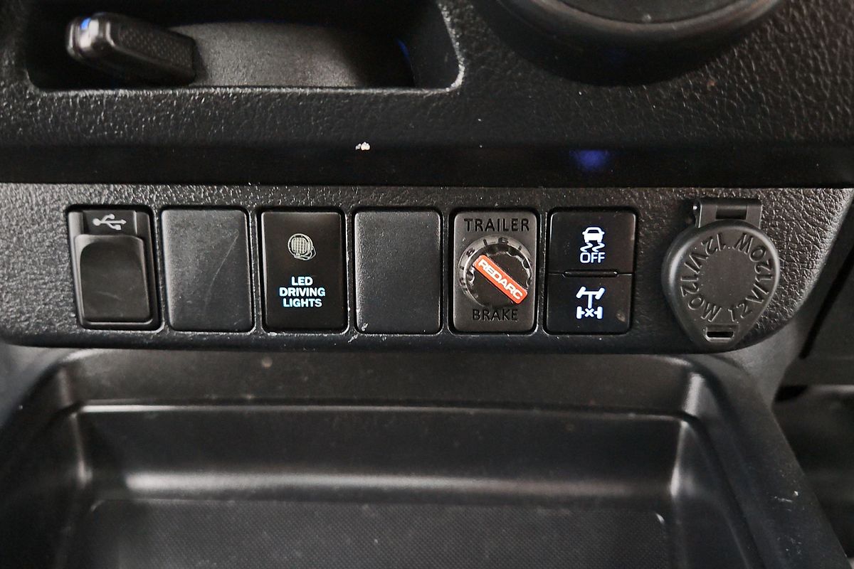 2020 Toyota Hilux SR GUN126R 4X4