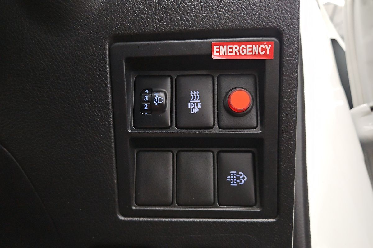 2020 Toyota Hilux SR GUN126R 4X4