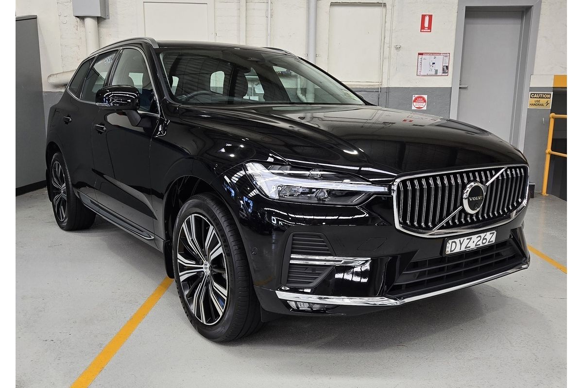 2024 Volvo XC60 Ultra B5 Bright