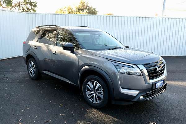 2023 Nissan Pathfinder Ti R53