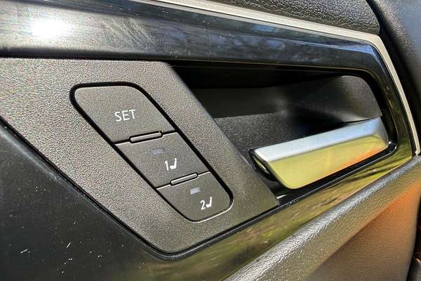 2024 Mitsubishi Outlander Exceed Tourer ZM thumb-31