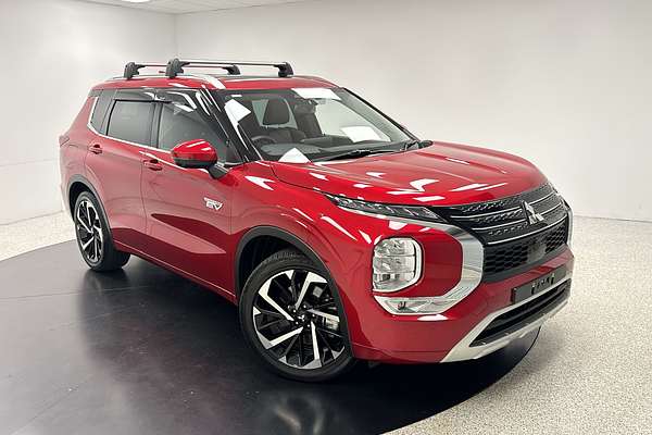 2022 Mitsubishi Outlander PHEV Exceed ZM