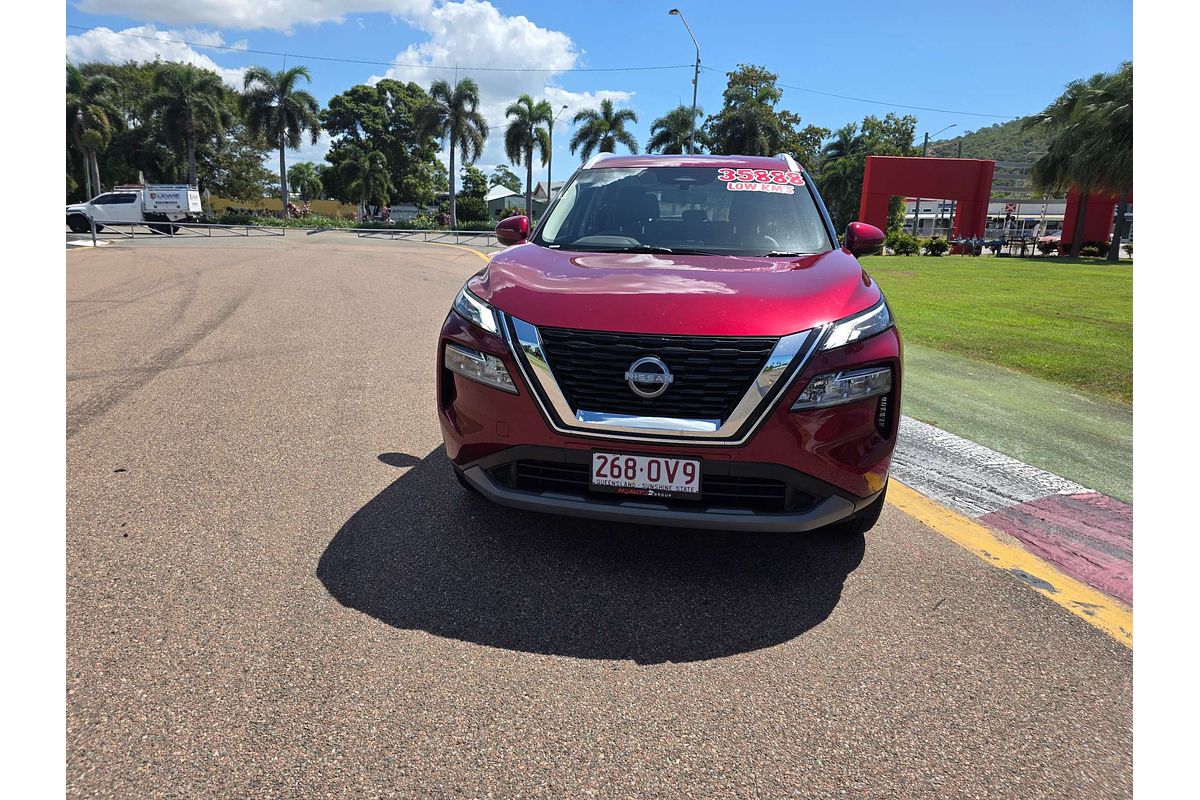 2025 Nissan X-TRAIL ST T33
