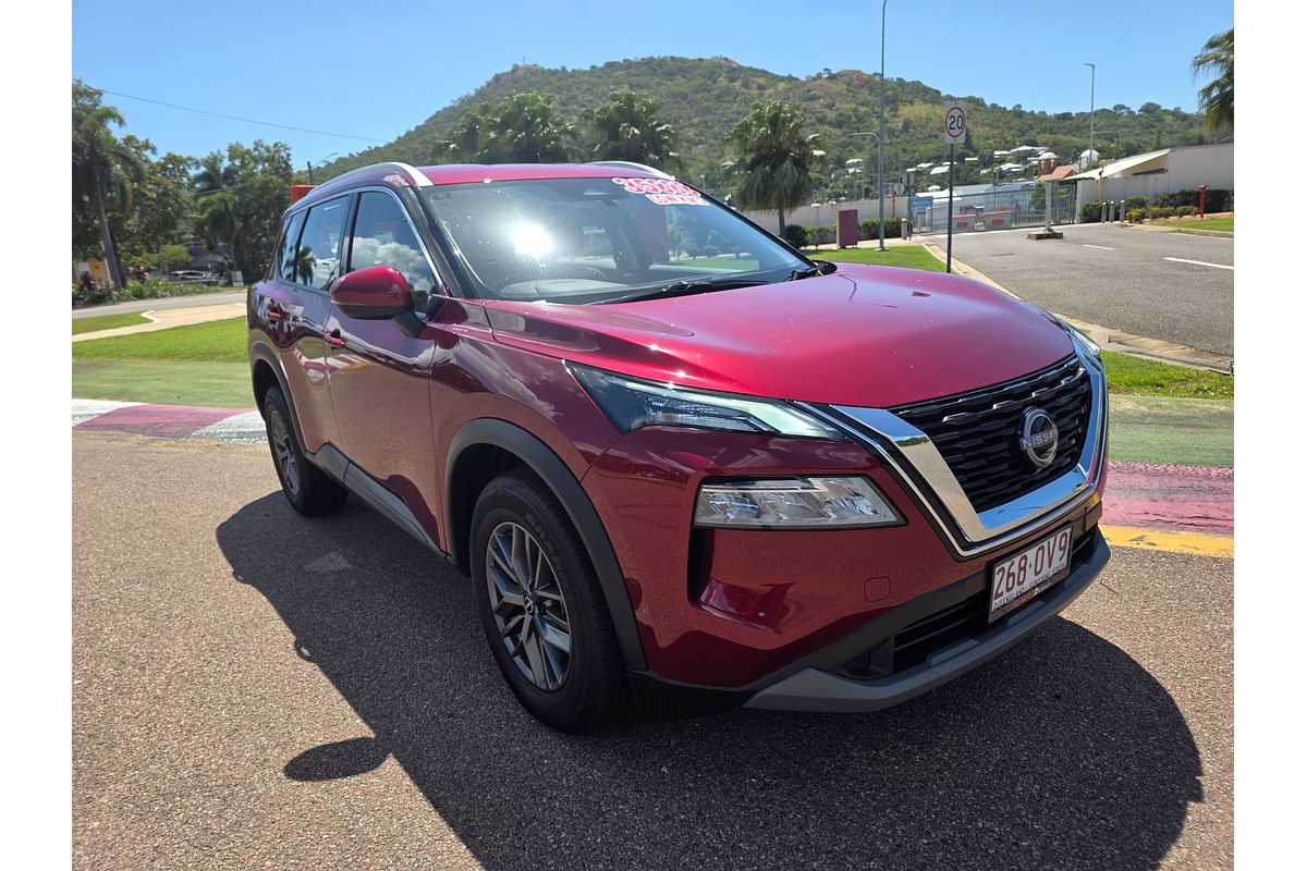 2025 Nissan X-TRAIL ST T33
