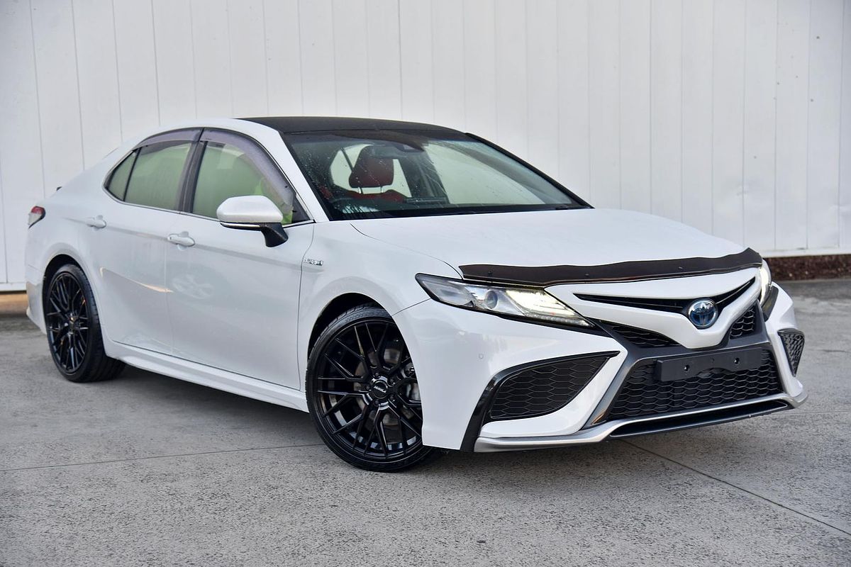 2022 Toyota Camry SX AXVH70R