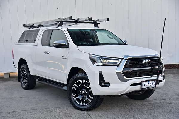 2021 Toyota Hilux SR5 GUN126R 4X4