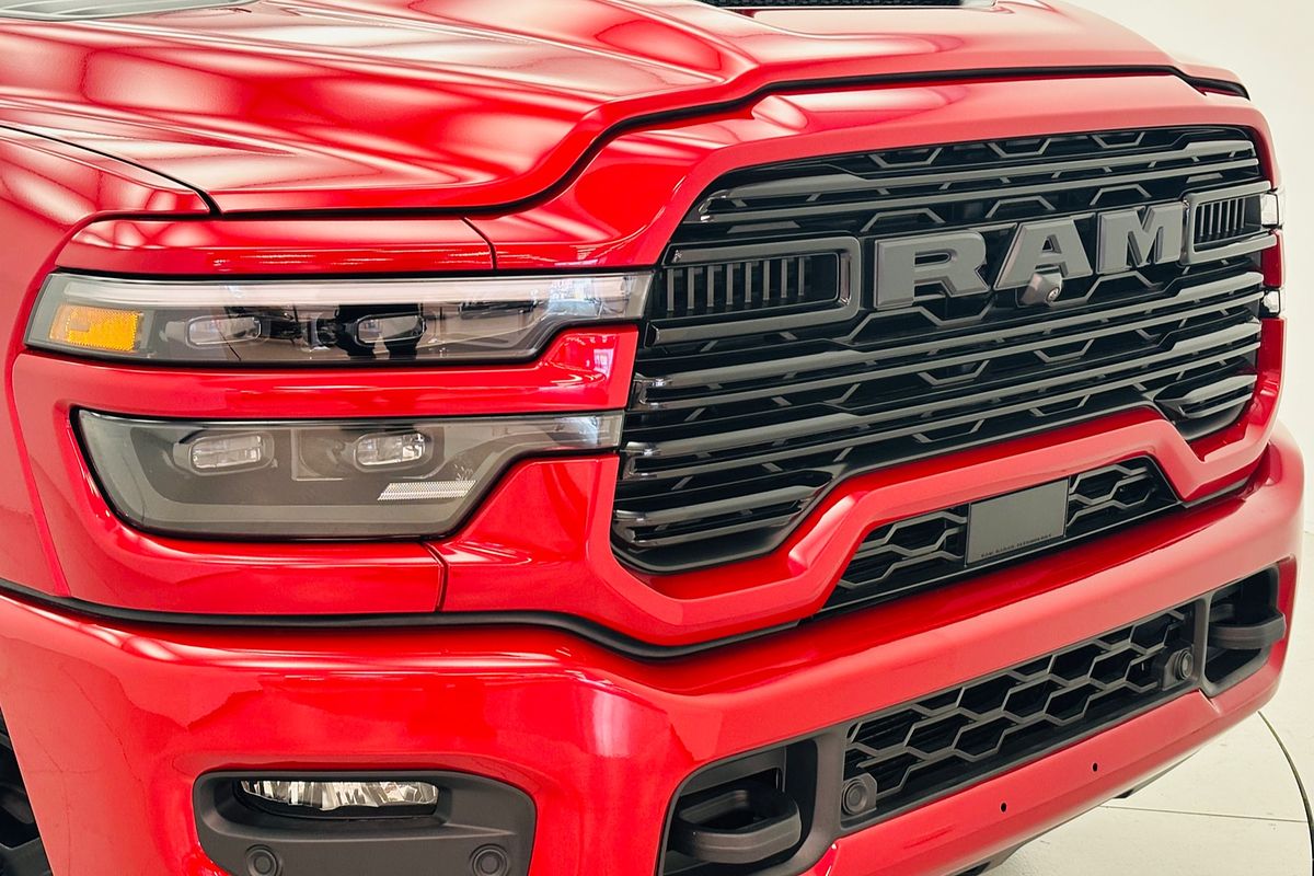 2026 RAM 2500 Laramie DJ 4X4