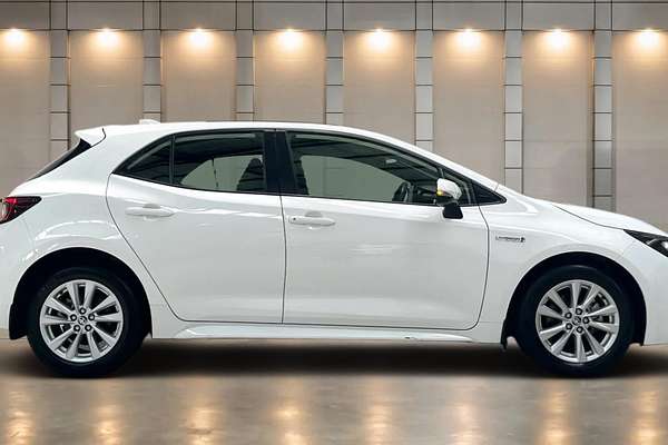 2024 Toyota Corolla Ascent Sport Hybrid ZWE219R