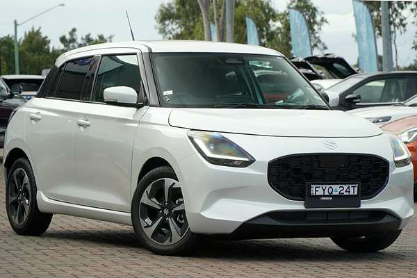 2025 Suzuki Swift Hybrid GLX UZ