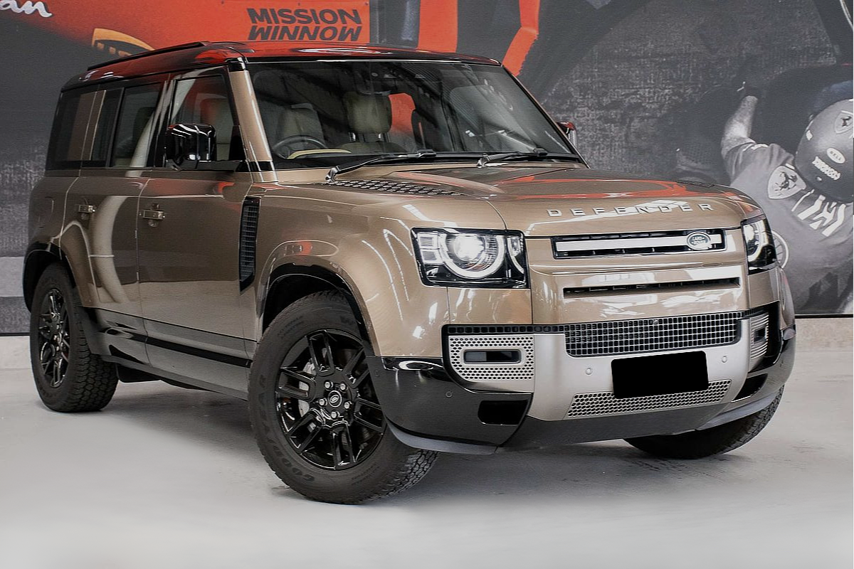 2025 Land Rover Defender 110 D350 X-Dynamic SE L663
