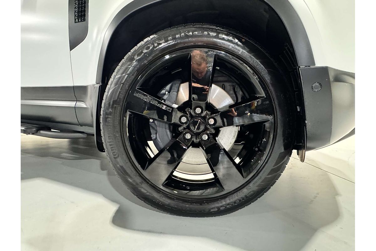 2025 Land Rover Defender 110 P425 X-Dynamic HSE L663