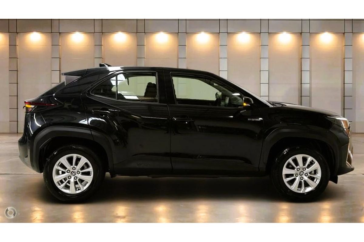 2024 Toyota Yaris Cross GX MXPJ10R