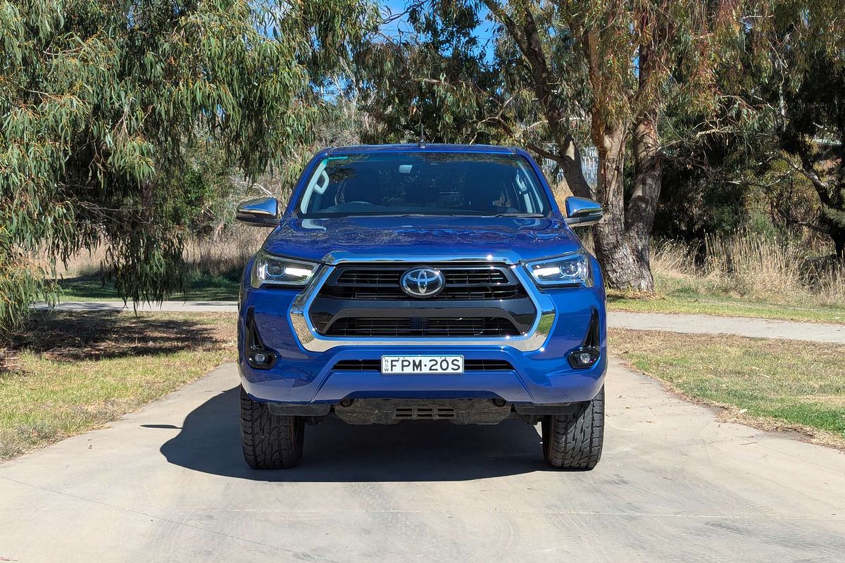 2021 Toyota Hilux SR5 GUN126R