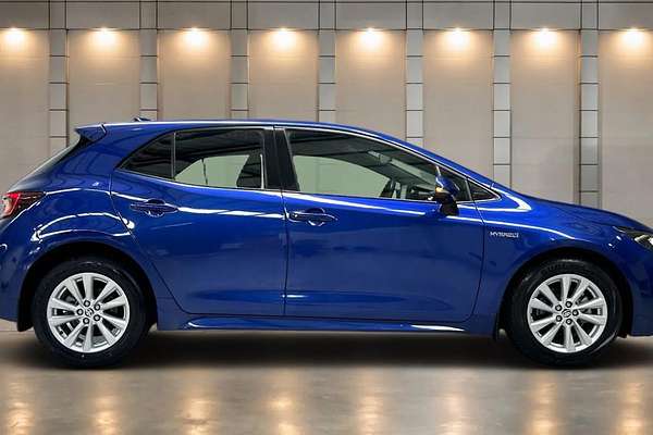 2023 Toyota Corolla Ascent Sport Hybrid ZWE219R