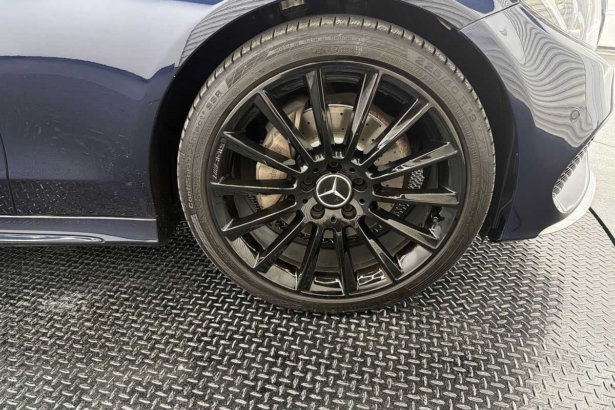 2017 Mercedes-Benz C-Class C200 C205