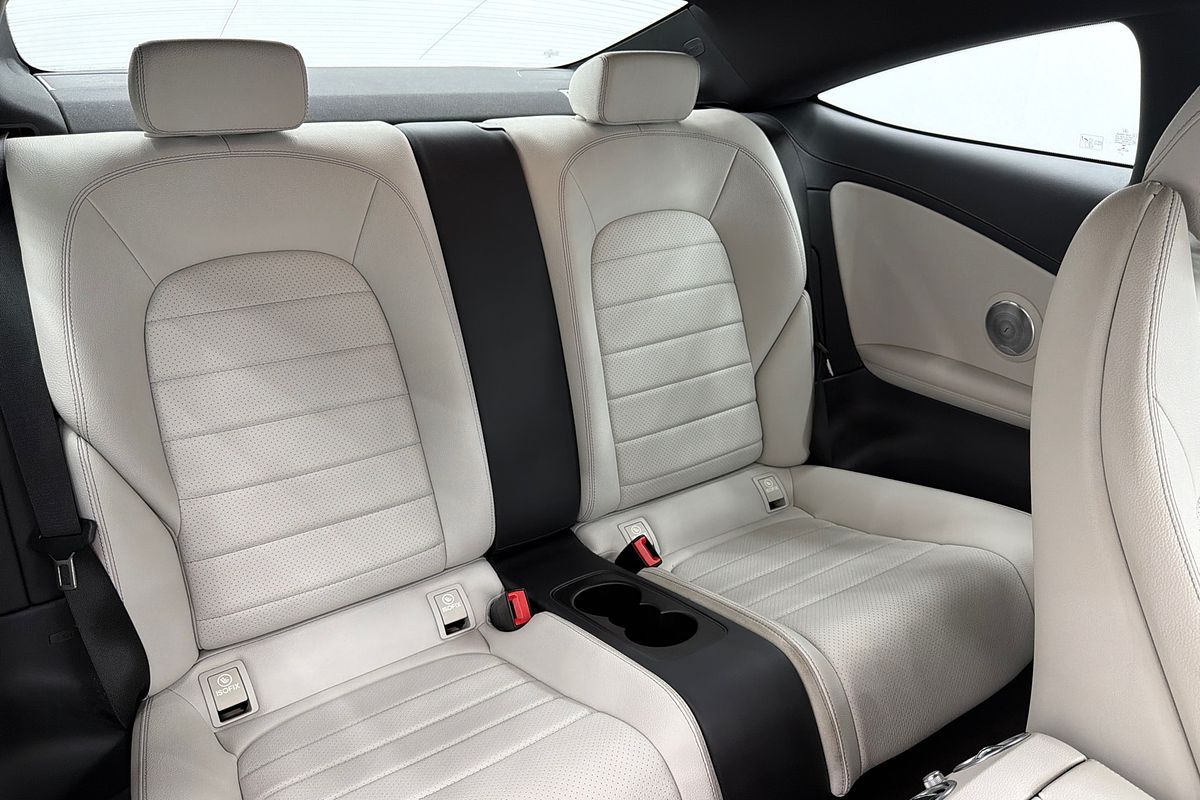 2017 Mercedes-Benz C-Class C200 C205