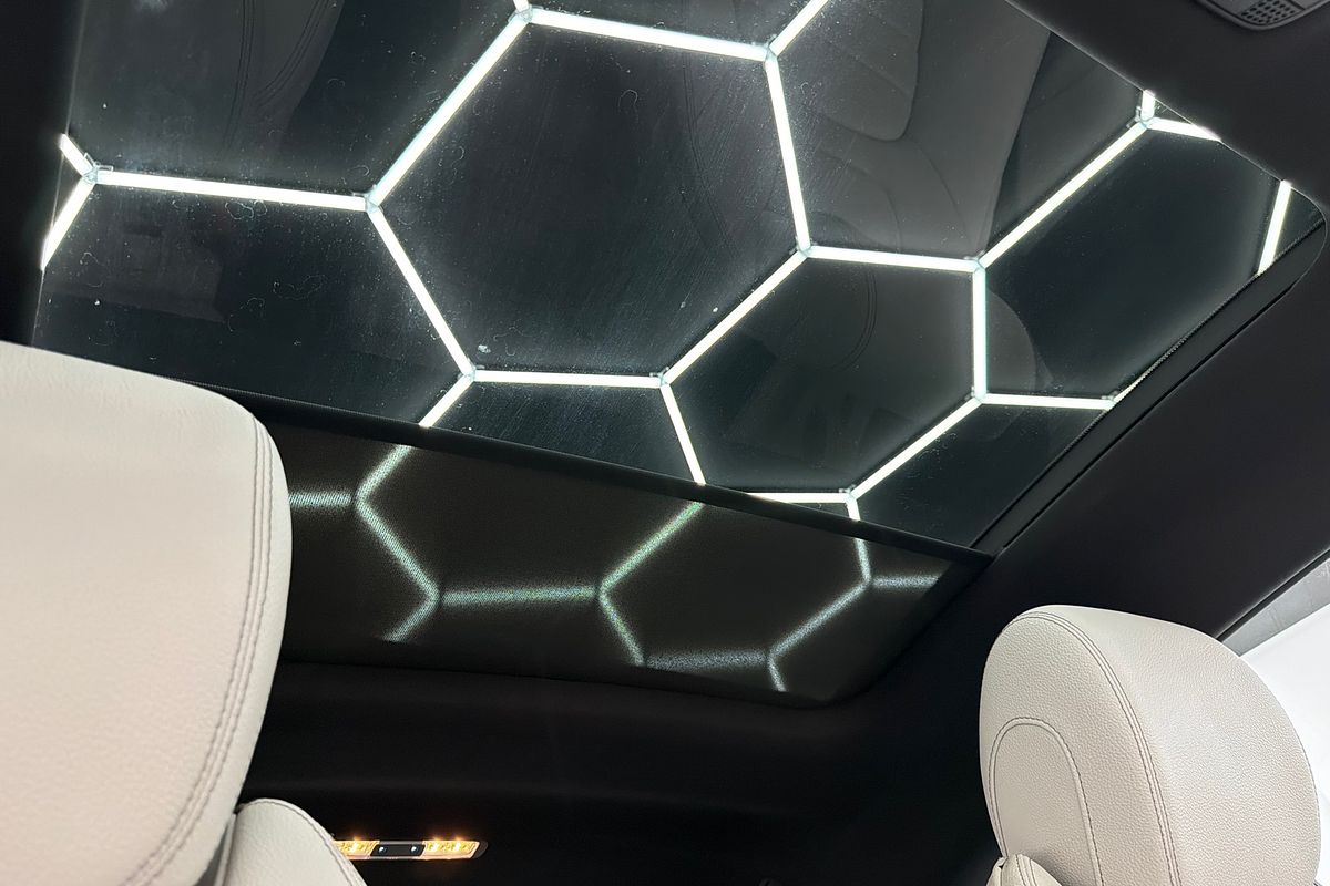 2017 Mercedes-Benz C-Class C200 C205