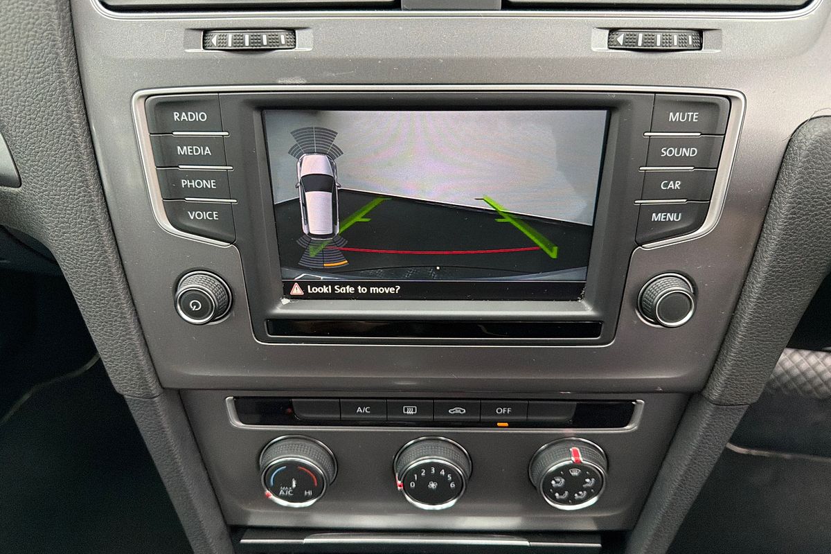 2016 Volkswagen Golf 92TSI Trendline 7