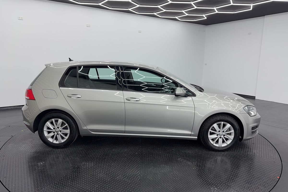 2016 Volkswagen Golf 92TSI Trendline 7