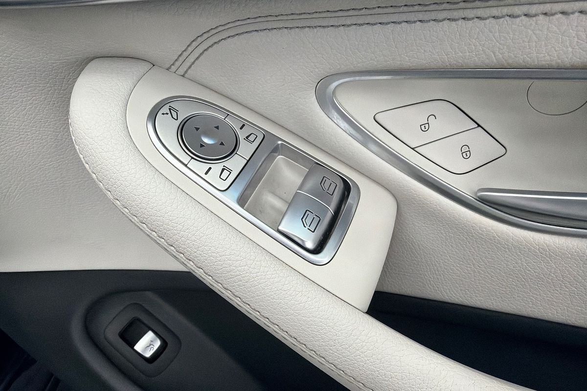 2017 Mercedes-Benz C-Class C200 C205