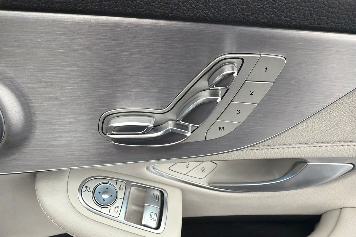 2017 Mercedes-Benz C-Class C200 C205