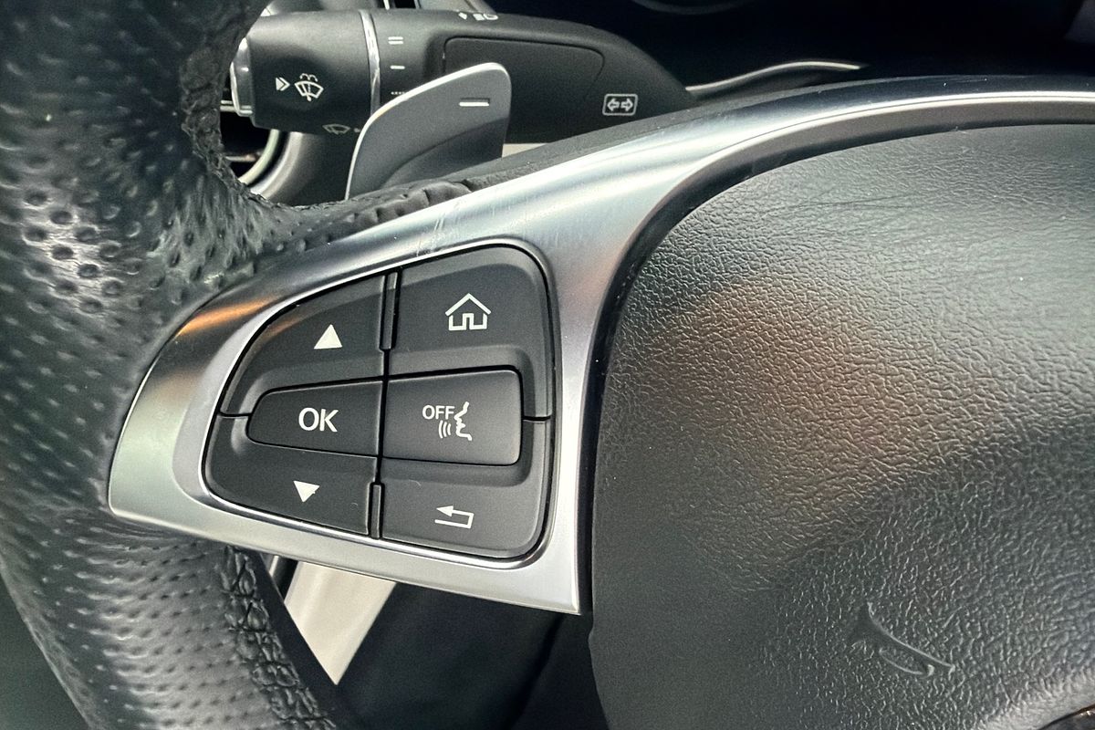 2017 Mercedes-Benz C-Class C200 C205