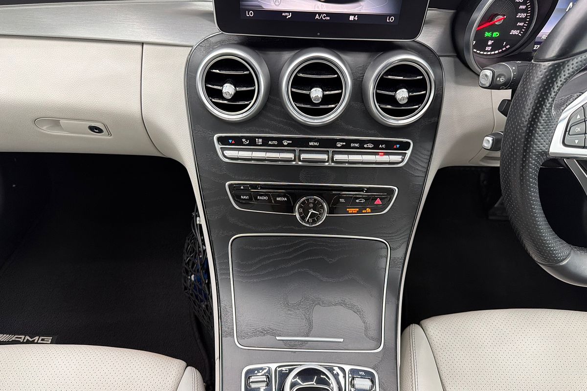 2017 Mercedes-Benz C-Class C200 C205