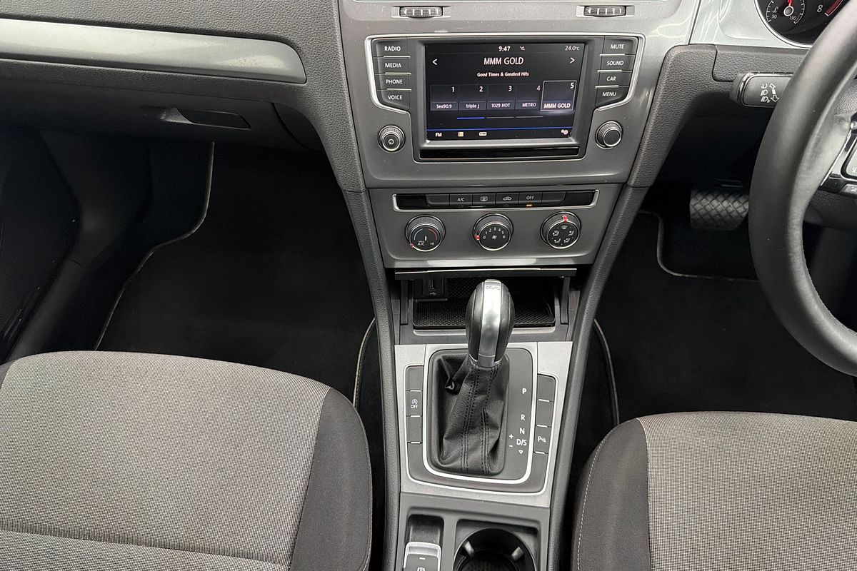 2016 Volkswagen Golf 92TSI Trendline 7