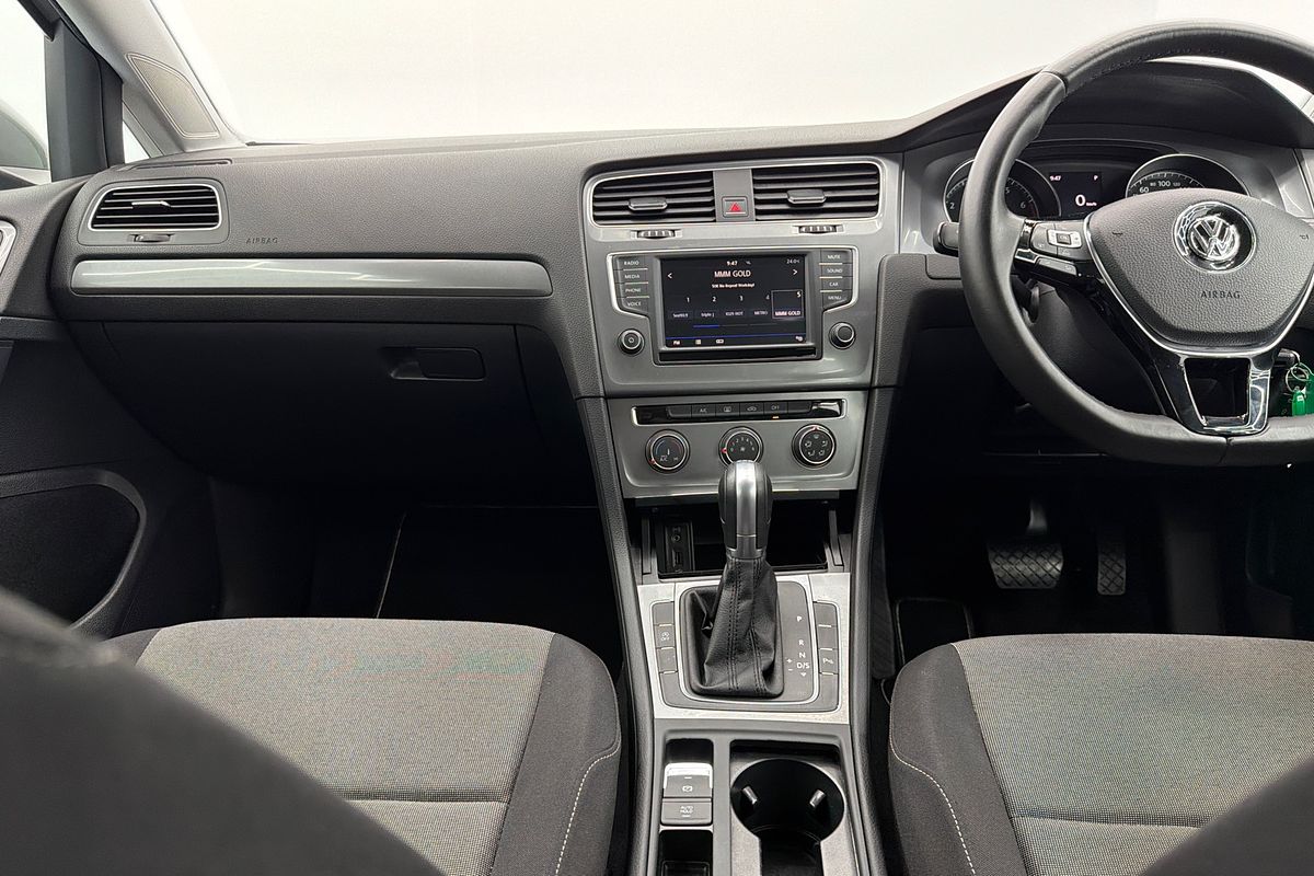 2016 Volkswagen Golf 92TSI Trendline 7