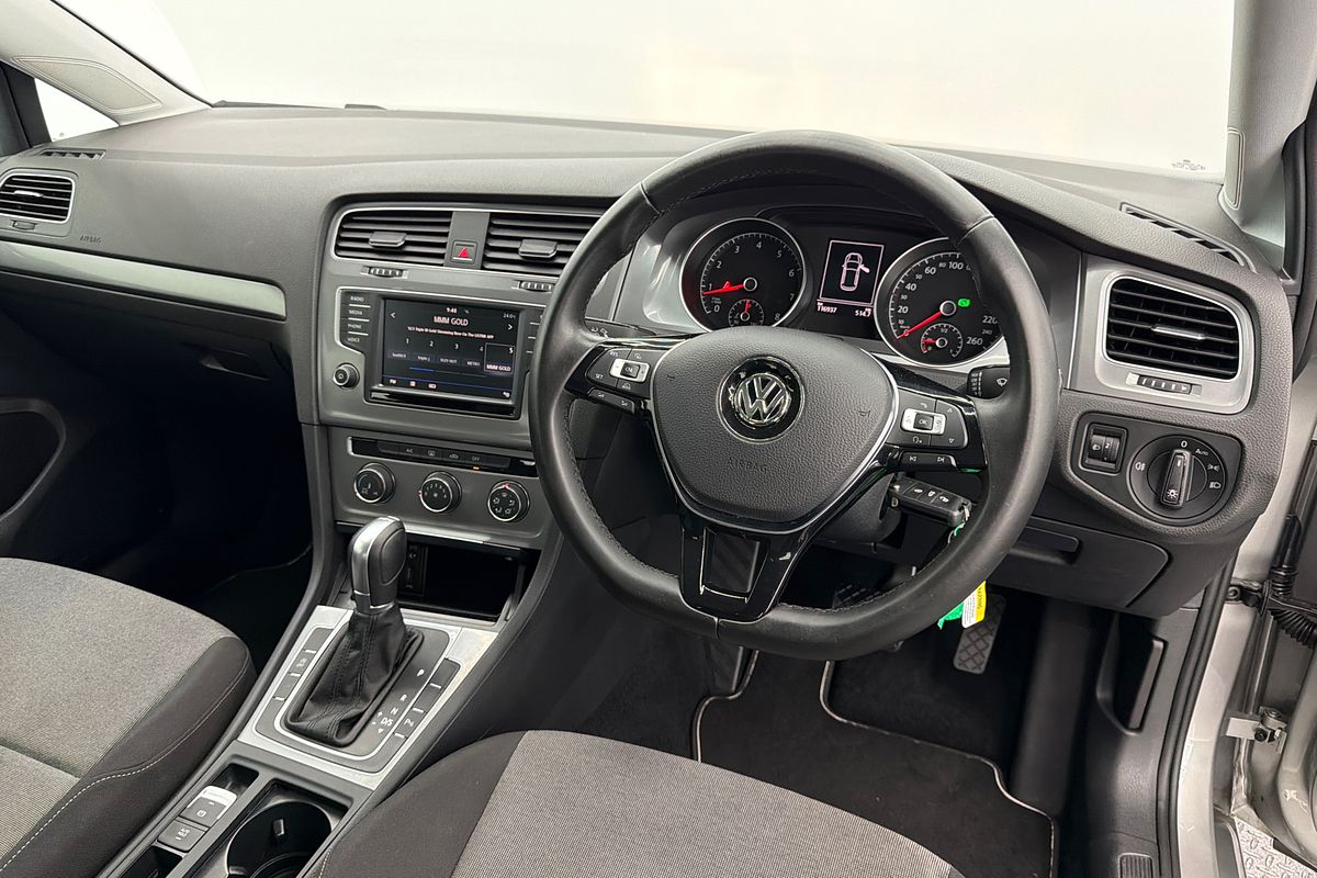 2016 Volkswagen Golf 92TSI Trendline 7