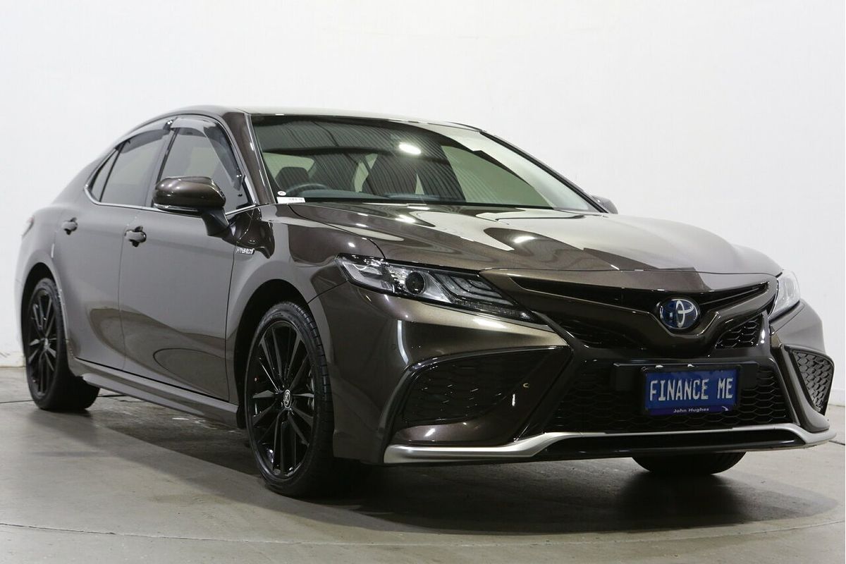 2024 Toyota Camry SX AXVH70R