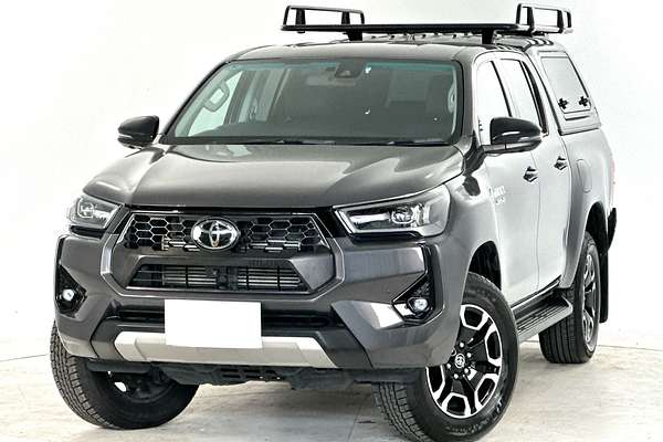 2024 Toyota Hilux SR5 48V GUN126R 4X4