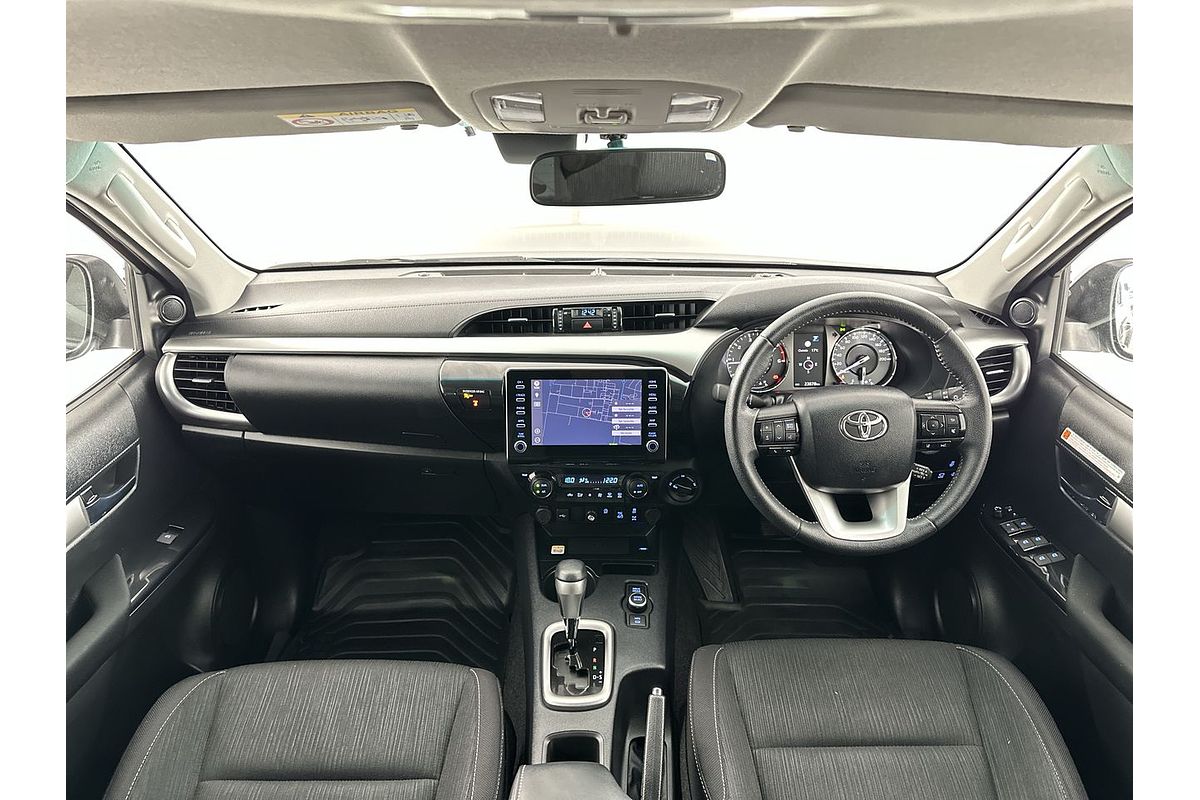 2024 Toyota Hilux SR5 48V GUN126R 4X4